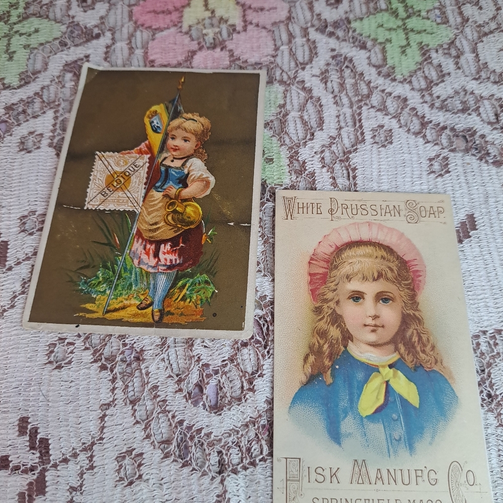 Antique Soap And Tea Trading Cards 5 x 3